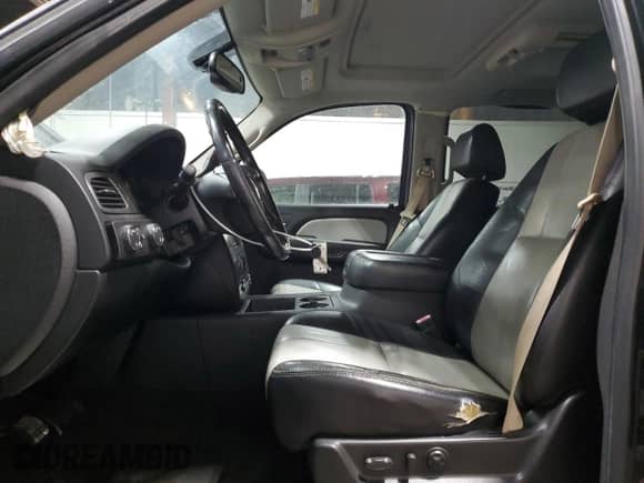 2007 Chevrolet Avalanche 2LT z VIN 3GNFK12387G299770, wystawiony jako Copart lot #44194575 z przebiegiem 195 806 mil mil oraz Czysty tytuł • Clean title. Historia ofert i sprzedaży dostępna na DreamBid. Obrazek 7.
