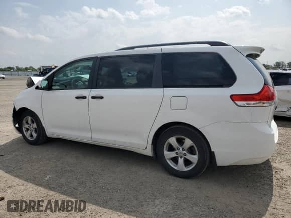 2012 Toyota Sienna with VIN 5TDZK3DC0CS233594, listed as a Copart auction lot 71744685 with 226,300 mi miles and Salvage title. Bid and sale history available at DreamBid. Image 2.