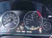 2014 BMW 3 Series 335i xDrive z VIN WBA3B9C56EF588393, wystawiony jako IAAI lot #41383156 z przebiegiem 177 143 mil mil oraz . Historia ofert i sprzedaży dostępna na DreamBid. Obrazek 7.