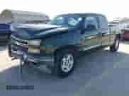 2006 Chevrolet Silverado 1500 LS с VIN 1GCEC19V46Z157794, выставлен на аукционе IAAI как лот 41810119 с пробегом Не указан миль и . История ставок и продаж доступна на DreamBid. Изображение 2.