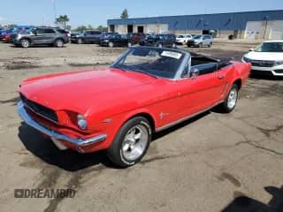 1965 Ford Mustang z VIN 45E08A747137, wystawiony jako Copart lot #71589065 z przebiegiem 91 278 mil mil oraz Czysty tytuł • Clean title. Historia ofert i sprzedaży dostępna na DreamBid. Obrazek 1.
