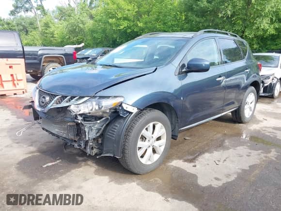 2013 Nissan Murano SL with VIN JN8AZ1MW6DW321966, listed as a IAAI auction lot 42356842 with 30,139 mi miles and . Bid and sale history available at DreamBid. Image 2.