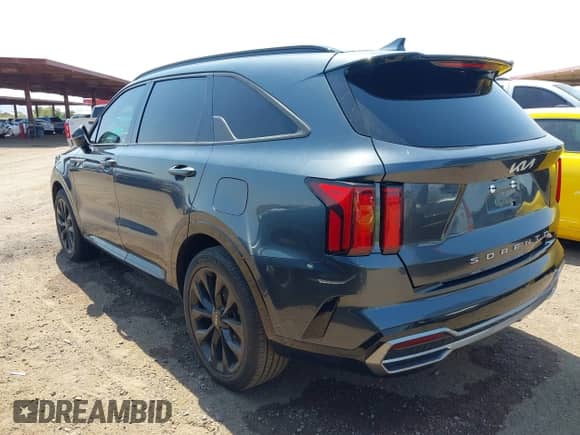 2022 Kia Sorento SX z VIN 5XYRK4LF7NG111364, wystawiony jako IAAI lot #42737840 z przebiegiem 61 638 mil mil oraz . Historia ofert i sprzedaży dostępna na DreamBid. Obrazek 3.