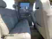 2000 Chevrolet Silverado 2500 LS с VIN 1GCGK29U5YE313778, выставлен на аукционе Copart как лот 73274224 с пробегом Не указан миль и Списание • Salvage title. История ставок и продаж доступна на DreamBid. Изображение 6.