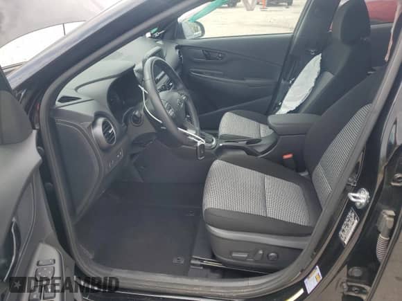 2021 Hyundai Kona Night Edition с VIN KM8K6CA54MU712847, выставлен на аукционе Copart как лот 56468715 с пробегом 4 450 миль миль и Списание • Salvage title. История ставок и продаж доступна на DreamBid. Изображение 7.