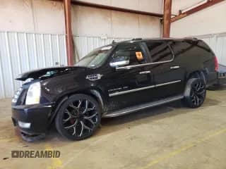 2012 Cadillac Escalade ESV Luxury с VIN 1GYS3HEF7CR218331, выставлен на аукционе Copart как лот 56408695 с пробегом 169 077 миль миль и Списание • Salvage title. История ставок и продаж доступна на DreamBid. Изображение 1.
