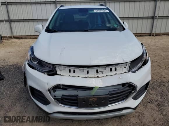 2022 Chevrolet Trax LT with VIN KL7CJLSM7NB568766, listed as a Copart auction lot 58099525 with 6,057 mi miles and Clean title. Bid and sale history available at DreamBid. Image 5.