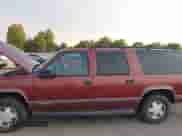 1999 Chevrolet Suburban with VIN 3GNFK16R3XG186811, listed as a IAAI auction lot 43104316 with 184,296 mi miles and . Bid and sale history available at DreamBid. Image 6.
