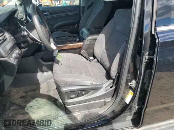 2017 Chevrolet Tahoe Commercial с VIN 1GNSKDEC4HR355751, выставлен на аукционе Copart как лот 71116405 с пробегом 102 321 миль миль и Чистый • Clean title. История ставок и продаж доступна на DreamBid. Изображение 7.