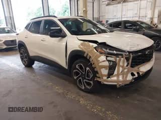 2024 Chevrolet Trax 2RS с VIN KL77LJE22RC169077, выставлен на аукционе IAAI как лот 43199166 с пробегом 21 655 миль миль и . История ставок и продаж доступна на DreamBid. Изображение 1.