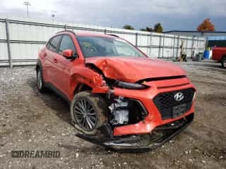 2020 Hyundai Kona SEL с VIN KM8K22AAXLU400002, выставлен на аукционе Copart как лот 63843032 с пробегом 61 666 миль миль и . История ставок и продаж доступна на DreamBid. Изображение 1.