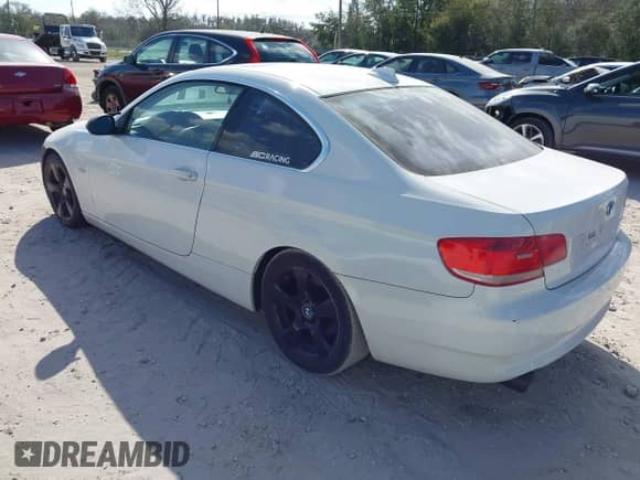 2007 BMW 3 Series 328i with VIN WBAWB33577PV73165, listed as a IAAI auction lot 41567655 with Not provided miles and . Bid and sale history available at DreamBid. Image 3.
