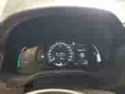 2017 Hyundai Ioniq SEL z VIN KMHC75LCXHU052215, wystawiony jako Copart lot #52550444 z przebiegiem 102 154 mil mil oraz . Historia ofert i sprzedaży dostępna na DreamBid. Obrazek 9.