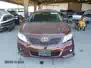 2010 Toyota Camry XLE z VIN 4T1BF3EK2AU008738, wystawiony jako Copart lot #71587005 z przebiegiem 249 316 mil mil oraz Czysty tytuł • Clean title. Historia ofert i sprzedaży dostępna na DreamBid. Obrazek 5.