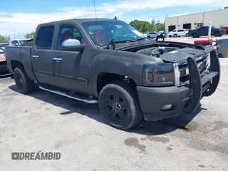 2010 Chevrolet Silverado 1500 LTZ with VIN 3GCRKTE32AG271127, listed as a IAAI auction lot 42571022 with 253,345 mi miles and . Bid and sale history available at DreamBid. Image 1.