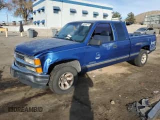 1997 Chevrolet Silverado 1500 with VIN 2GCEC19W3V1128626, listed as a Copart auction lot 82430274 with 187,754 mi miles and Salvage title. Bid and sale history available at DreamBid. Image 1.