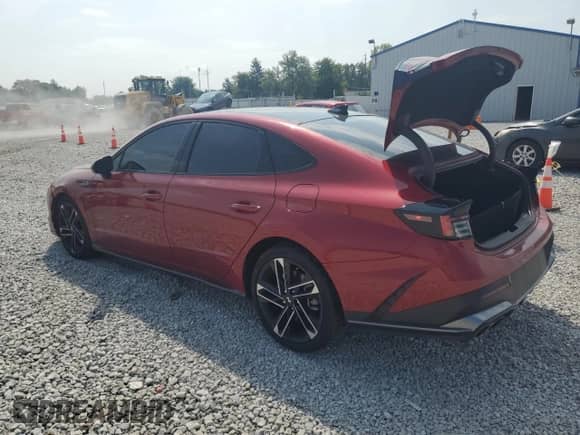 2025 Hyundai Sonata N Line с VIN KMHL54JC1SA431910, выставлен на аукционе Copart как лот 69011195 с пробегом 19 246 миль миль и Списание • Salvage title. История ставок и продаж доступна на DreamBid. Изображение 2.