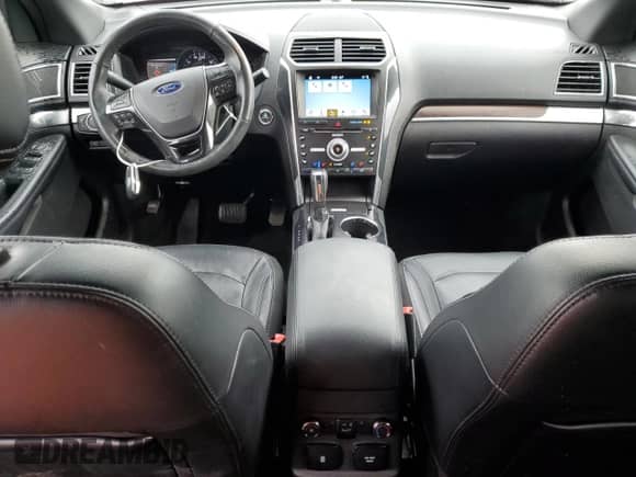 2017 Ford Explorer Limited z VIN 1FM5K8F8XHGC35774, wystawiony jako Copart lot #70104315 z przebiegiem 109 548 mil mil oraz Czysty tytuł • Clean title. Historia ofert i sprzedaży dostępna na DreamBid. Obrazek 8.