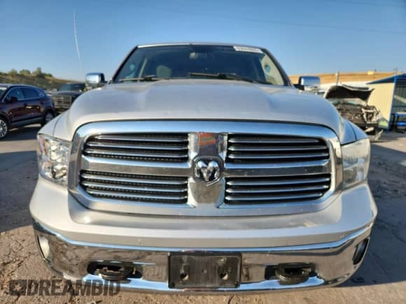 2015 Ram 1500 Big Horn z VIN 1C6RR7GT5FS781267, wystawiony jako Copart lot #69844865 z przebiegiem 173 680 mil mil oraz Czysty tytuł • Clean title. Historia ofert i sprzedaży dostępna na DreamBid. Obrazek 5.