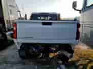 2020 Chevrolet Silverado 2500HD LTZ z VIN 1GC4YPEY5LF219250, wystawiony jako Copart lot #72065755 z przebiegiem Nie podano mil oraz Szkoda całkowita • Salvage title. Historia ofert i sprzedaży dostępna na DreamBid. Obrazek 6.