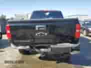 2018 Chevrolet Silverado 1500 LT z VIN 3GCUKREC3JG516403, wystawiony jako Copart lot #82135815 z przebiegiem 138 927 mil mil oraz Szkoda całkowita • Salvage title. Historia ofert i sprzedaży dostępna na DreamBid. Obrazek 6.