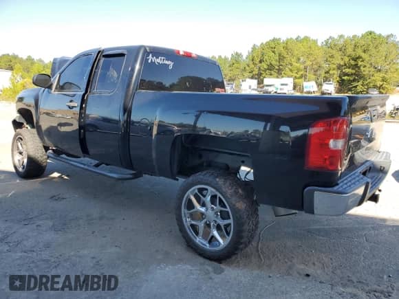 2010 Chevrolet Silverado 1500 LS с VIN 1GCSCREA2AZ140862, выставлен на аукционе Copart как лот 75449484 с пробегом Не указан миль и Списание • Salvage title. История ставок и продаж доступна на DreamBid. Изображение 2.