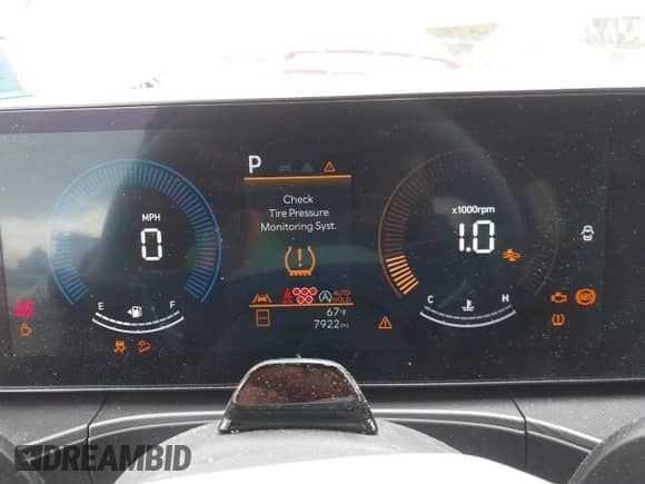 2024 Hyundai Santa Fe SEL with VIN 5NMP2DGLXRH036159, listed as a IAAI auction lot 43040541 with 7,922 mi miles and . Bid and sale history available at DreamBid. Image 7.