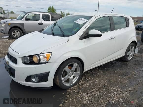 2015 Chevrolet Sonic LTZ with VIN 1G1JE6SB9F4193315, listed as a IAAI auction lot 43279436 with 100,413 mi miles and . Bid and sale history available at DreamBid. Image 16.