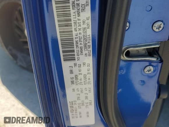 2019 Ram 1500 Express z VIN 1C6RR6FG2KS516296, wystawiony jako Copart lot #81402175 z przebiegiem 134 721 mil mil oraz Nie do naprawy • Non repairable. Historia ofert i sprzedaży dostępna na DreamBid. Obrazek 13.