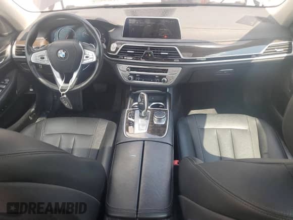 2019 BMW 7 Series 740i with VIN WBA7E2C56KB454647, listed as a Copart auction lot 69255015 with 148,239 mi miles and Clean title. Bid and sale history available at DreamBid. Image 8.