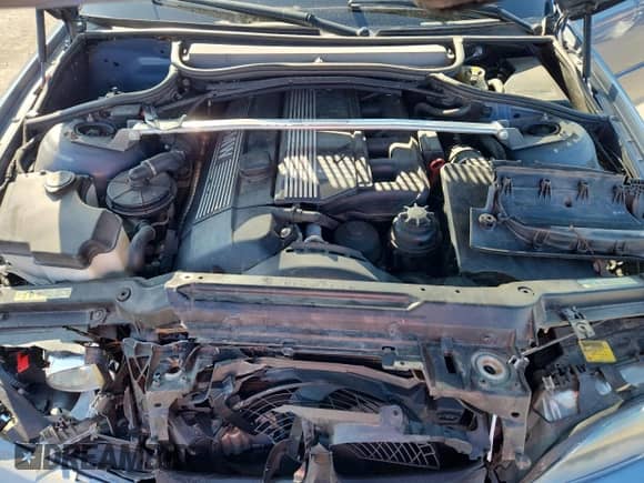 2005 BMW 3 Series 325Ci with VIN WBABW33475PL34934, listed as a Copart auction lot 71666425 with 162,261 mi miles and Salvage title. Bid and sale history available at DreamBid. Image 11.