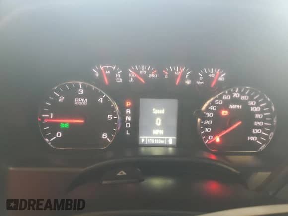 2018 Chevrolet Silverado 1500 Work Truck z VIN 1GCNCNEH0JZ257911, wystawiony jako Copart lot #86826555 z przebiegiem 179 192 mil mil oraz Czysty tytuł • Clean title. Historia ofert i sprzedaży dostępna na DreamBid. Obrazek 9.