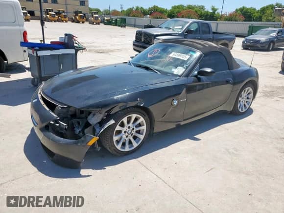 2007 BMW Z4 3.0si с VIN 4USBU53557LX03534, выставлен на аукционе Copart как лот 64899855 с пробегом 132 054 миль миль и Чистый • Clean title. История ставок и продаж доступна на DreamBid. Изображение 1.