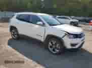 2019 Jeep Compass Limited with VIN 3C4NJCCB7KT662584, listed as a Copart auction lot 68265085 with 75,610 mi miles and Salvage title. Bid and sale history available at DreamBid. Image 4.