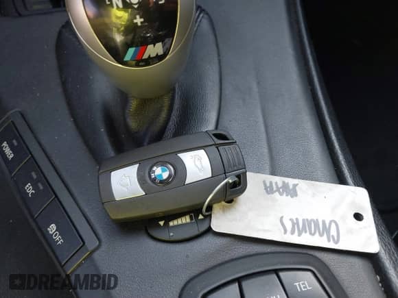 2011 BMW M3 z VIN WBSKG9C57BE646148, wystawiony jako IAAI lot #41559675 z przebiegiem 90 333 mil mil oraz . Historia ofert i sprzedaży dostępna na DreamBid. Obrazek 11.