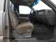 2006 GMC Sierra 1500 SLE z VIN 1GTEK14T76Z100496, wystawiony jako Copart lot #85720805 z przebiegiem Nie podano mil oraz Szkoda całkowita • Salvage title. Historia ofert i sprzedaży dostępna na DreamBid. Obrazek 10.