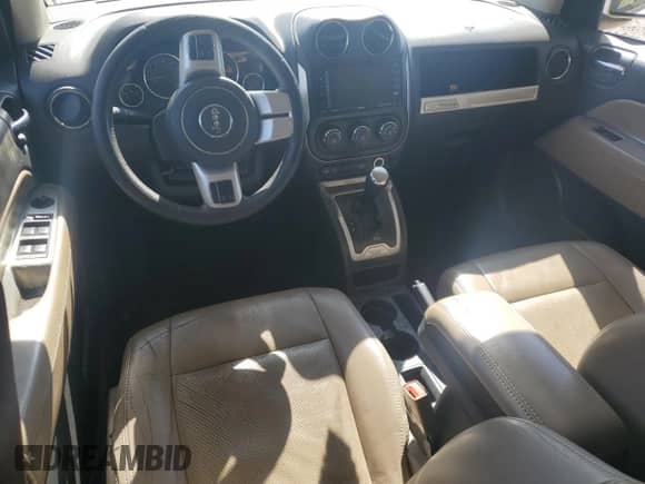 2015 Jeep Compass High Altitude с VIN 1C4NJCEA9FD171370, выставлен на аукционе Copart как лот 70097375 с пробегом 143 468 миль миль и Чистый • Clean title. История ставок и продаж доступна на DreamBid. Изображение 8.