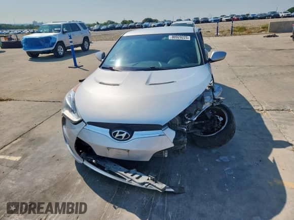 2014 Hyundai Veloster с VIN KMHTC6AD8EU189825, выставлен на аукционе Copart как лот 80929225 с пробегом 115 819 миль миль и Списание • Salvage title. История ставок и продаж доступна на DreamBid. Изображение 5.