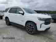 2022 Chevrolet Tahoe RST z VIN 1GNSCRKD8NR147133, wystawiony jako Copart lot #54778845 z przebiegiem 76 549 mil mil oraz Szkoda całkowita • Salvage title. Historia ofert i sprzedaży dostępna na DreamBid. Obrazek 4.