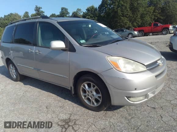 2004 Toyota Sienna XLE z VIN 5TDBA22C24S012372, wystawiony jako IAAI lot #37033120 z przebiegiem 249 792 mil mil oraz . Historia ofert i sprzedaży dostępna na DreamBid. Obrazek 1.