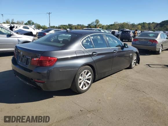 2015 BMW 5 Series 528i xDrive with VIN WBA5A7C5XFD626866, listed as a Copart auction lot 81988955 with 127,179 mi miles and Salvage title. Bid and sale history available at DreamBid. Image 3.