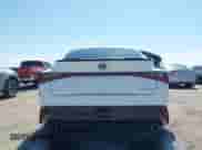 2024 Lexus IS 500 F Sport Performance z VIN JTHAP1D24R5005427, wystawiony jako IAAI lot #42899952 z przebiegiem 15 042 mil mil oraz . Historia ofert i sprzedaży dostępna na DreamBid. Obrazek 17.