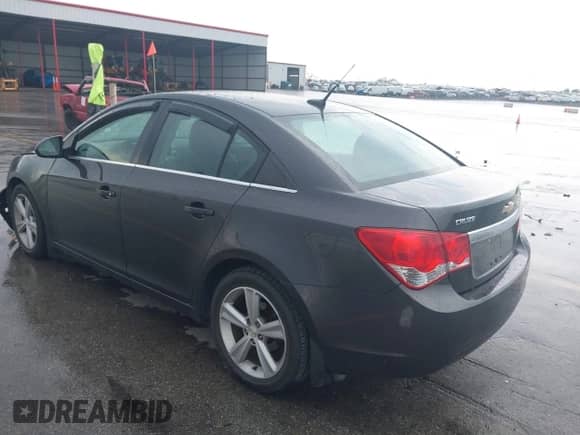 2014 Chevrolet Cruze 2LT с VIN 1G1PE5SB6E7388869, выставлен на аукционе IAAI как лот 43239098 с пробегом 136 000 миль миль и . История ставок и продаж доступна на DreamBid. Изображение 3.