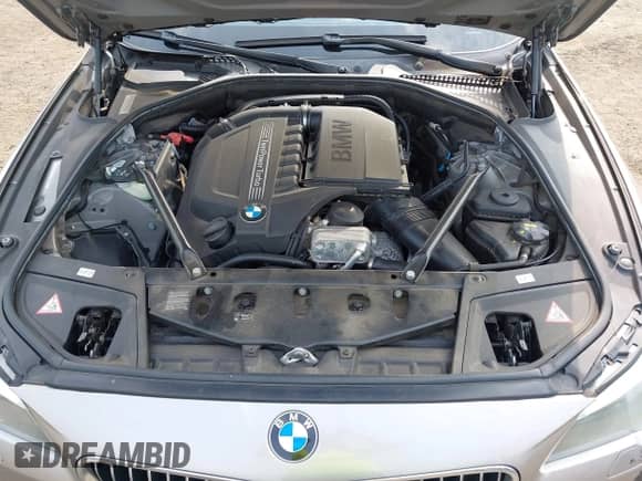 2016 BMW 5 Series 535i xDrive с VIN WBA5B3C51GG253979, выставлен на аукционе IAAI как лот 42481569 с пробегом 47 878 миль миль и . История ставок и продаж доступна на DreamBid. Изображение 10.