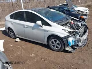 2012 Toyota Prius One with VIN JTDKN3DU8C1581447, listed as a IAAI auction lot 41688587 with 148,697 mi miles and . Bid and sale history available at DreamBid. Image 1.
