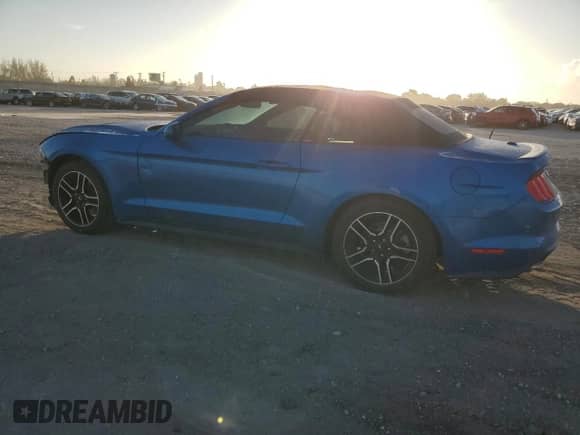 2019 Ford Mustang EcoBoost с VIN 1FATP8UHXK5121136, выставлен на аукционе Copart как лот 66923695 с пробегом 68 026 миль миль и На запчасти • Non repairable. История ставок и продаж доступна на DreamBid. Изображение 2.