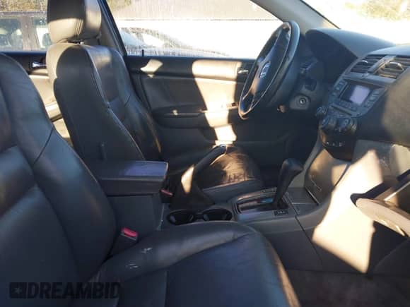 2005 Honda Accord EX-L с VIN 1HGCM66545A074242, выставлен на аукционе IAAI как лот 43506973 с пробегом 189 674 миль миль и . История ставок и продаж доступна на DreamBid. Изображение 5.