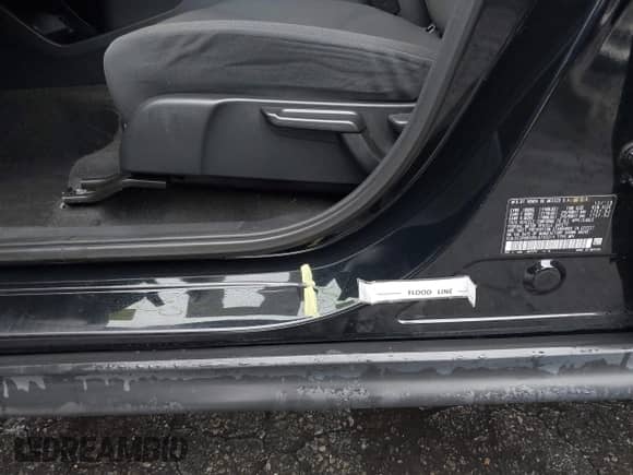 2020 Honda HR-V LX с VIN 3CZRU6H35LG703214, выставлен на аукционе IAAI как лот 42993730 с пробегом 80 187 миль миль и . История ставок и продаж доступна на DreamBid. Изображение 6.