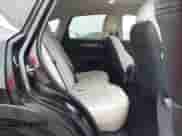 2023 Mazda CX-5 S Carbon Edition z VIN JM3KFBCM3P0126856, wystawiony jako IAAI lot #42020069 z przebiegiem 9 728 mil mil oraz . Historia ofert i sprzedaży dostępna na DreamBid. Obrazek 8.