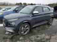 2021 Hyundai Venue SEL z VIN KMHRC8A3XMU092962, wystawiony jako Copart lot #38888154 z przebiegiem 33 770 mil mil oraz Nie do naprawy • Non repairable. Historia ofert i sprzedaży dostępna na DreamBid. Obrazek 1.